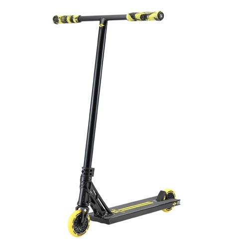 Sacrifice Chapter 2 Street Complete Scooter - Gloss Black/Gold