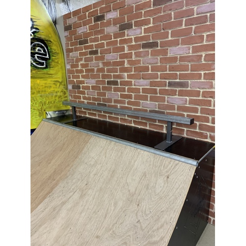 Grind Rail Flat Bar Square 200cm Adjustable - Galvanised